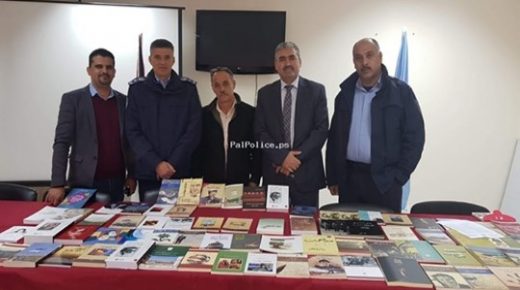 مديرية الثقافة تهدي الشرطة مجموعة قيمة من الكتب بمناسبة يوم الشرطة العربية