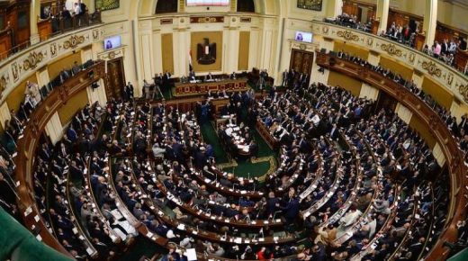 البرلمان المصري يوافق على تعديلات وزارية محدودة