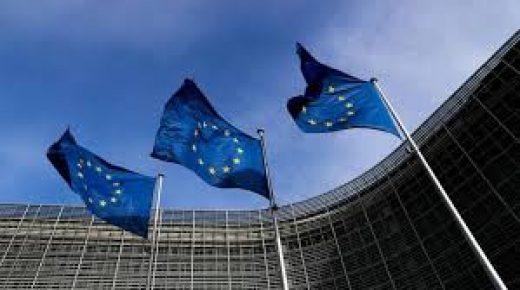 الاتحاد الأوروبي يقدم 10 ملايين يورو لدفع المخصصات الاجتماعية للأسر المحتاجة