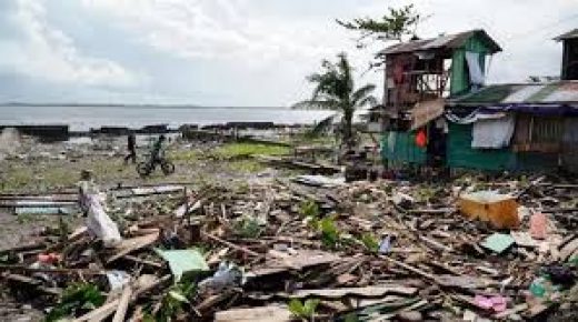 مقتل 41 شخصا جراء إعصار ضرب الفلبين