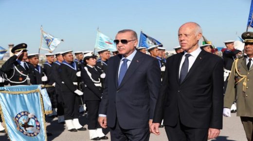 أردوغان يبحث مع نظيره التونسي وقف إطلاق النار في ليبيا