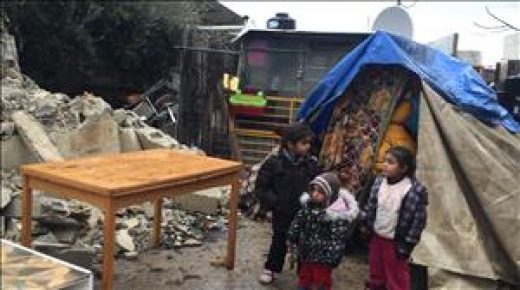 عائلة نصار المقدسية تعيش بالعراء بعد ان أجبرها الاحتلال على هدم منزلها