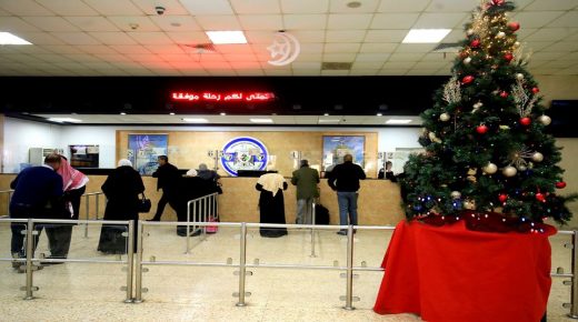 تنقل 8088 مسافر الاربعاء عبر معبر الكرامة