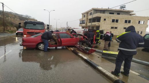 اخلاء اصابة جراء حادث سير ذاتي جنوب الخليل