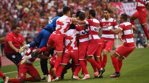 رفع الحظر عن تعاقدات الأفريقي التونسي مع لاعبين جدد