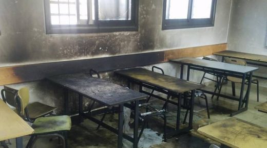 التربية: إحراق صف مدرسي في عينابوس جريمة بشعة