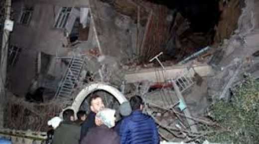 ارتفاع حصيلة ضحايا زلزال تركيا إلى 20 قتيلا