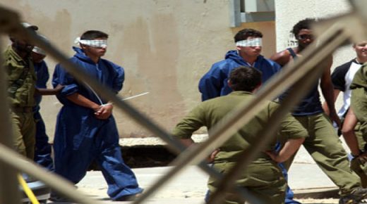 12 أسيرا مريضا يواجهون القتل البطيء في “مشفى الرملة”