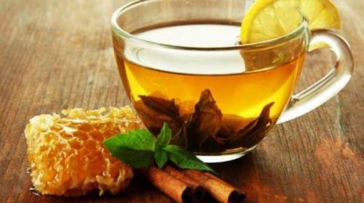10 فوائد صحية لشرب الماء بالعسل
