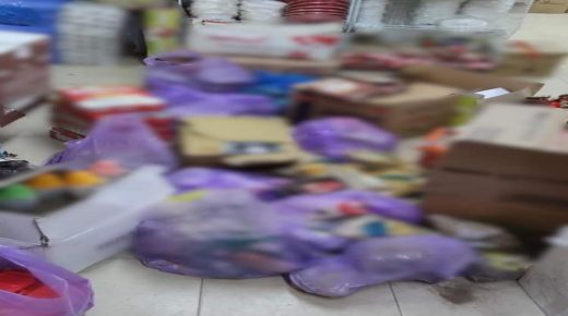 الضابطة الجمركية تضبط مواد تموينية منتهية الصلاحية في قلقيلية