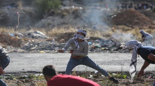 استشهاد فتى برصاص الاحتلال وسط الخليل