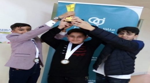 المدرسة الفلسطينية في قطر تفوز بالمركز الأول بمسابقة للمناظرات