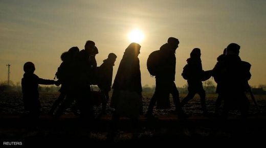 الاتحاد الأوروبي يعقد اجتماعا طارئا بعد احتشاد المهاجرين