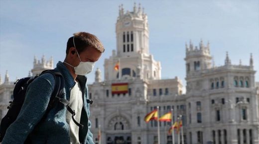 إسبانيا تسجل نحو 1000 إصابة جديدة بكورونا خلال 24 ساعة‎