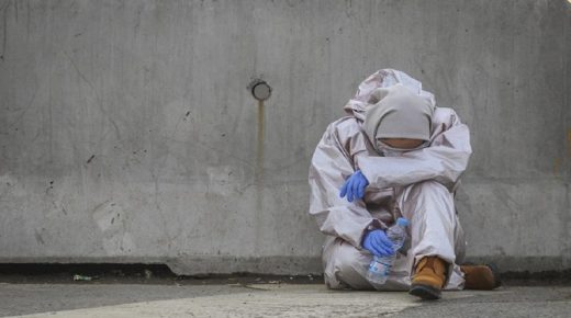 وفاة 43 طبيبا وممرضا بسبب كورونا في إيران