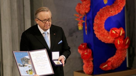 إصابة رئيس فنلندا السابق الحائز على جائزة نوبل بفيروس “كورونا”