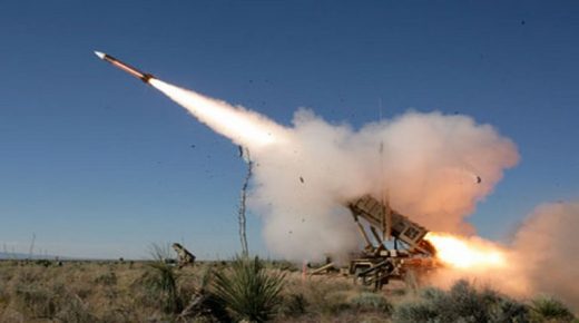 اعتراض صاروخين استهدفا قاعدة تضم أمريكيين غرب العراق