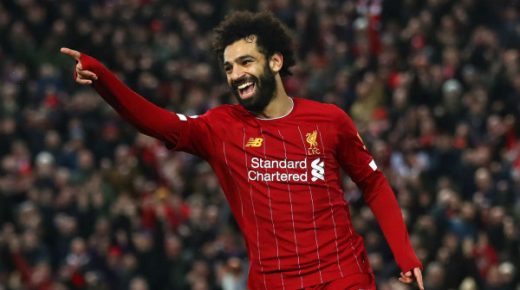 هل يرحل محمد صلاح إلى الريال أو البرسا؟