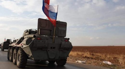 قافلة تعزيزات عسكرية روسية تنطلق نحو ريف الرقة السورية