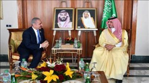 اشتية يلتقي وزيرا الداخلية السعودي والمصري