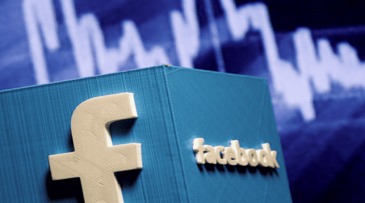 فيسبوك تغلق شبكتي حسابات زائفة مرتبطة بشركات في مصر والهند