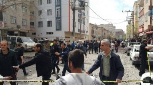مقتل 5 مدنيين بانفجار قنبلة في جنوب شرق تركيا