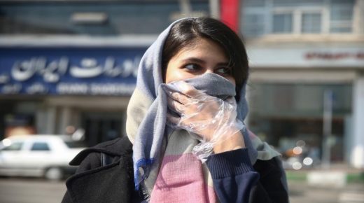 كورونا يلاحق الأطفال الرضع في مدينة إيرانية