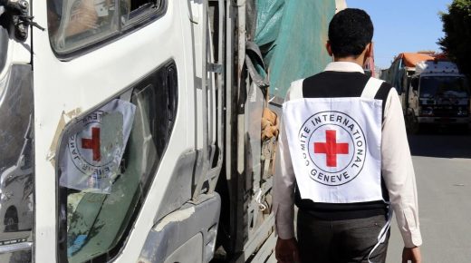 اللجنة الدولية للصليب الأحمر تحذر الشرق الأوسط من “تداعيات مزلزلة” بسبب جائحة كورونا