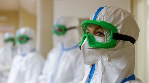 روسيا: وضع الفيروس قد يتحول لأسوأ سيناريو