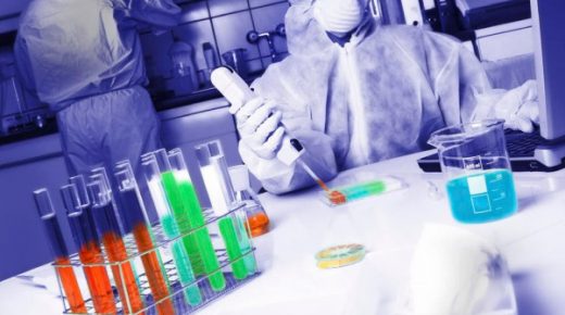 علماء إسرائيليون يُعلنون عن تقدم بإنتاج دواء خاص بفيروس (كورونا)