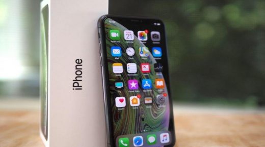 فوكسكون: لا يزال بالإمكان إطلاق IPhone 5G هذا الخريف