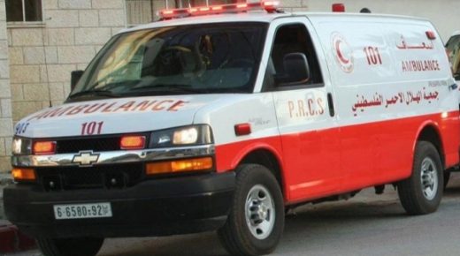 إصابة 4 مواطنين بحادث سير ذاتي جنوب جنين