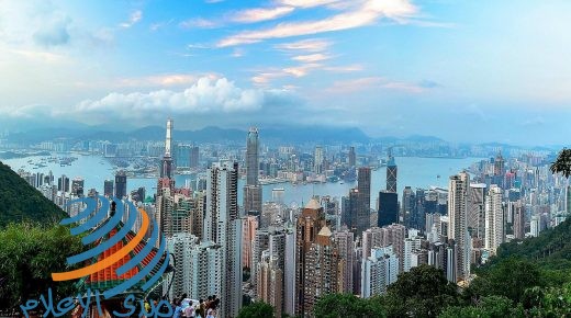 آخر حاكم بريطاني: الصين خانت هونغ كونغ وعلى الغرب عدم التعلق بالوهم