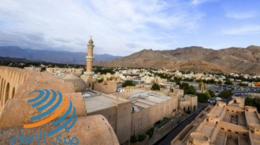 سلطنة عمان تسجل 745 إصابة جديدة بفيروس كورونا