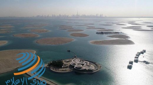 دبي تشيّد جزرا عائمة في مشروع شاطئي جديد