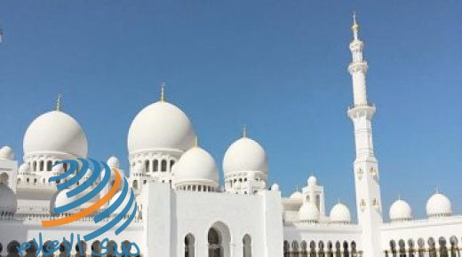 الإمارات تفتح مساجدها للمصلين غدا واستمرار تعليق صلاة الجمعة