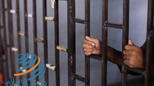 الاحتلال يحكم على أسير من جنين بالسجن 6 سنوات وغرامة مالية ويجدد الاعتقال الإداري لمحام