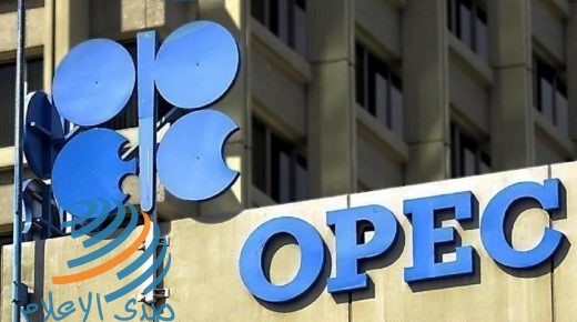 رويترز: السعودية وروسيا تتوصلان إلى اتفاق بشأن تخفيضات إنتاج النفط