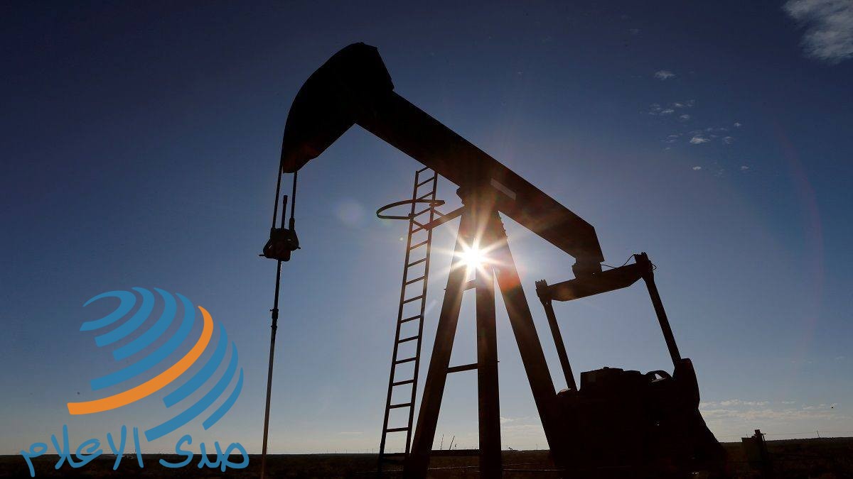 تفاقم “كورونا” والتوتر الأمريكي الصيني يخفضان أسعار النفط