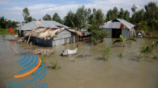 الفيضانات وإصابات كورونا تجتاح ولايتين فقيرتين بالهند