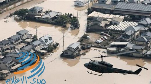 اليابان تأمر 75 ألف نسمة بإخلاء منازلهم إثر فيضانات خلفت 13 مفقودا