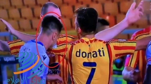 شاهد: لاعب لاتسيو يعض منافسه على طريقة سواريز