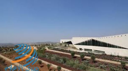 المتحف الفلسطيني يفتتح معرضه الجديد “طُبِع في القدس: مستملونَ جُدُد” إلكترونيًّا