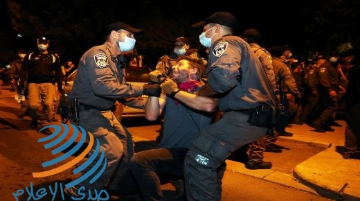 الشرطة الإسرائيلية تعتقل 30 شخصا إثر اشتباك مع معارضي نتنياهو