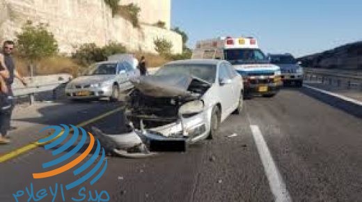 مصرع شخصين وإصابة 3 آخرين في حادث سير في رام الله
