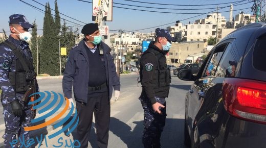 أطلقت الشرطة اليوم حملة توعية مرورية ووبائية في محافظة نابلس