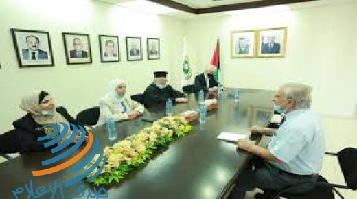 رئيس “القدس المفتوحة” يبحث سبل التعاون مع مفوضية المنظمات الأهلية بحركة فتح