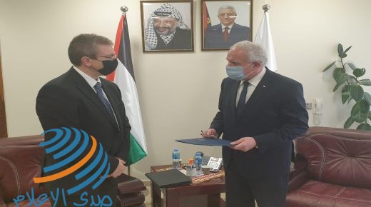 المالكي يتسلم أوراق اعتماد القنصل اليوناني لدى فلسطين
