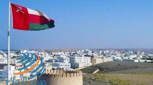 سلطنة عمان تعيد فتح المنافذ البرية والجوية والبحرية غدا الثلاثاء