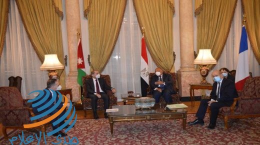 شكري يبحث مع وزراء خارجية الأردن وفرنسا وألمانيا إحياء عملية السلام